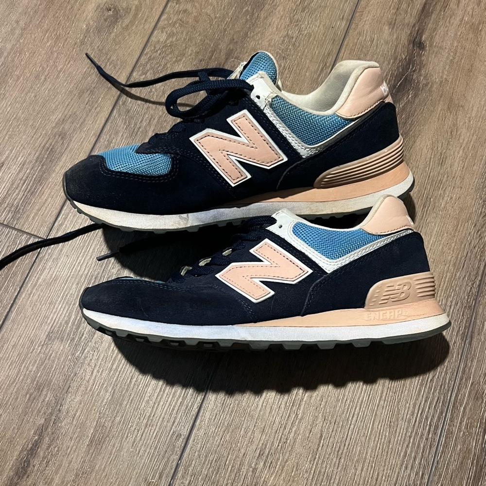 New Balance 574 Shoes Womens 8.5 Running Sneakers Blue